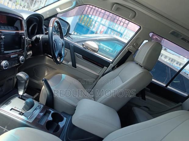 Mitsubishi Pajero V90 3.2 DI-D GL 2017 Pearl