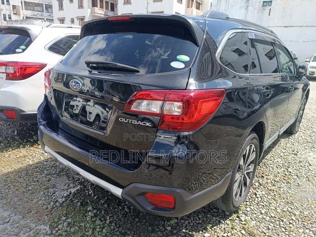 Subaru Outback 2.5i AWD 2017 Matt Black