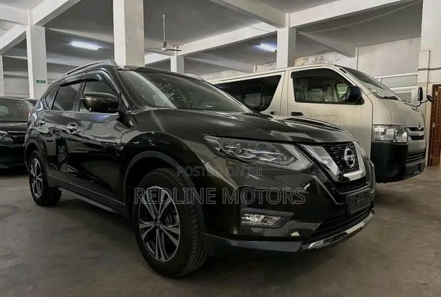 Nissan X-Trail 2.0 Petrol AWD 2018 Matt Black