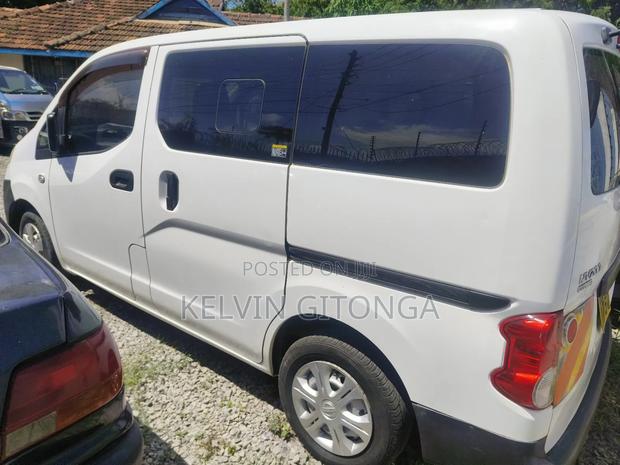 Nissan NV200 2016 White