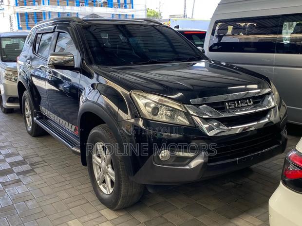 Isuzu MU-X 2018 Matt Black