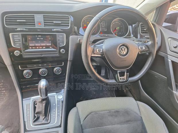 Volkswagen Golf 2017 Black