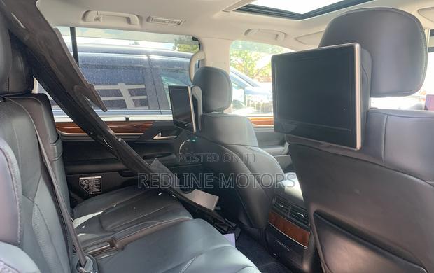 Lexus LX 570 (5 seats) AWD 2018 Black