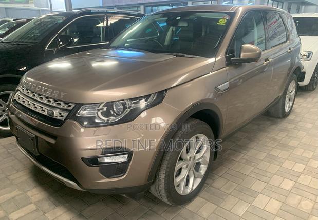 Land Rover Discovery Sport HSE 2017 Gold