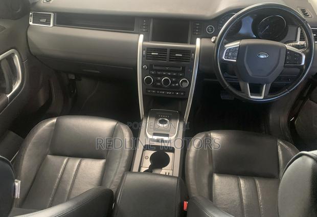Land Rover Discovery Sport HSE 2017 Gold