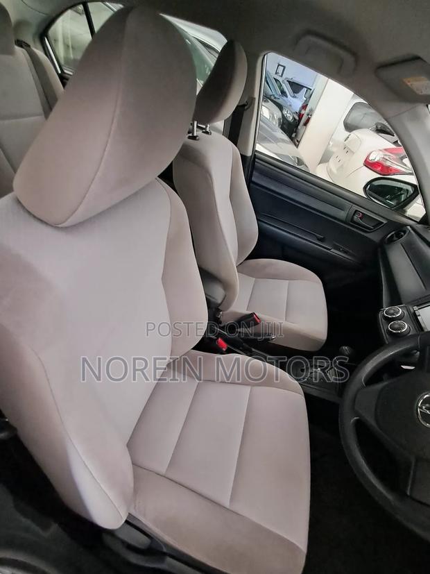 Toyota Axio 1.5 G 2WD 2017 Silver