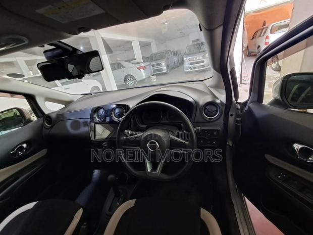 Nissan Note 1.6 Petrol 2017 Gray