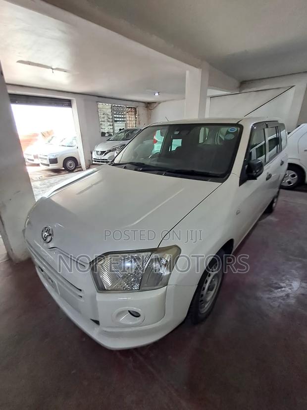 Toyota Succeed 2017 White