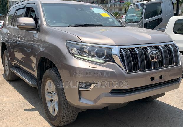 Toyota Land Cruiser Prado 2.8 2018 Ivory