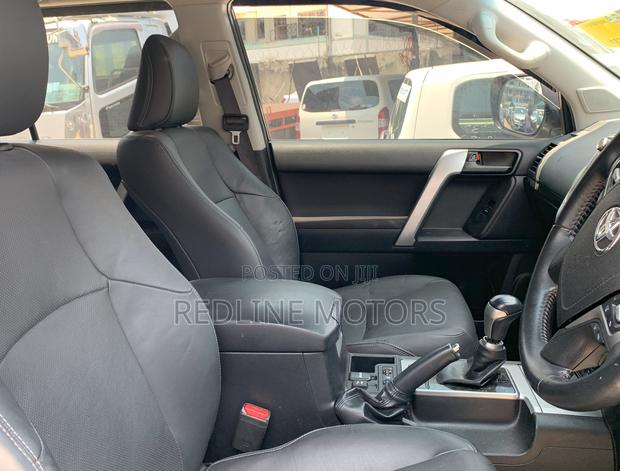 Toyota Land Cruiser Prado 2.8 2018 Ivory