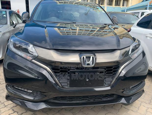 Honda Vezel 2017 Matt Black