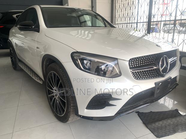 Mercedes-Benz GLC-Class 2017 Off white
