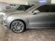 Porsche Cayenne Base AWD 2017 Gray for sale