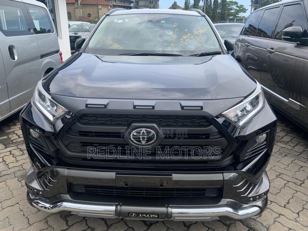 Toyota RAV4 Adventure 2019 Black
