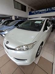 Toyota Wish 2017 White for sale
