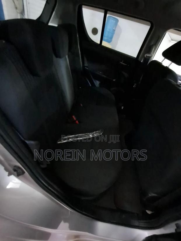 Suzuki Swift 2017 Silver