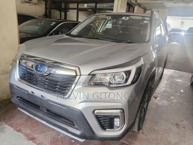 Subaru Forester 2018 Silver