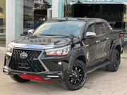 Toyota Hilux 2019 Black for sale
