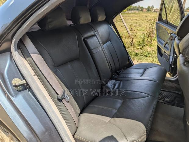 Mercedes-Benz E200 1998 Blue