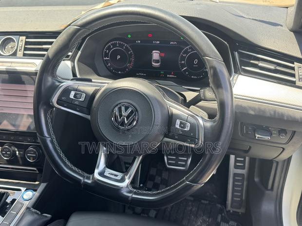 Volkswagen Arteon 2.0T SE AWD 4MOTION 2019 White