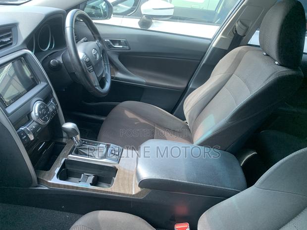 Toyota Mark X 2.5 RWD 2017 Silver