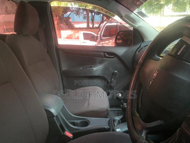 Isuzu D-MAX 2017 White