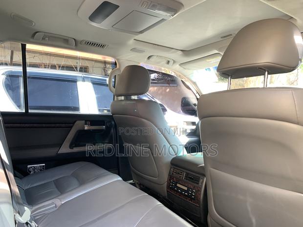 Toyota Land Cruiser 4.6 V8 ZX 2013 Black
