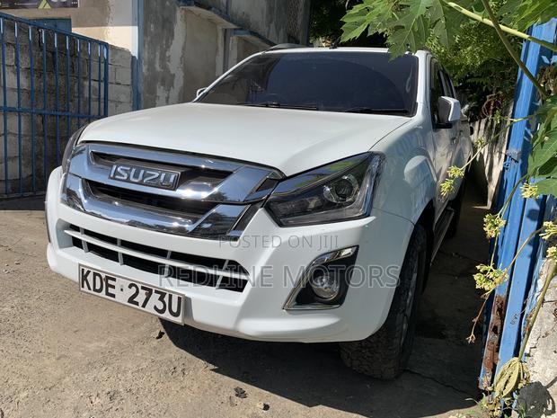 Isuzu D-MAX 2021 Pearl
