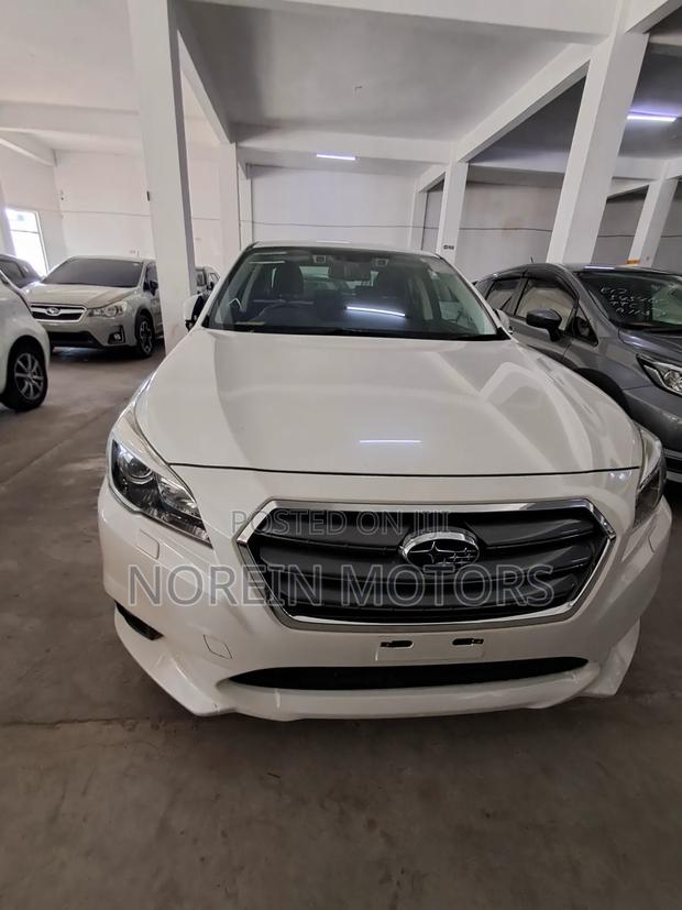 Subaru Legacy 2016 White
