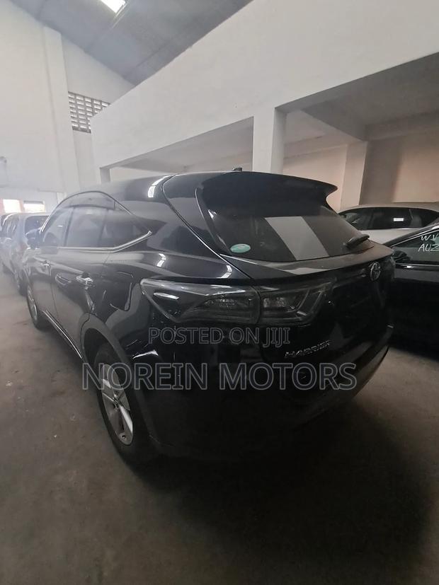 Toyota Harrier 2018 Matt Black