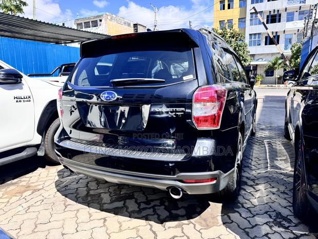 Subaru Forester 2017 Black