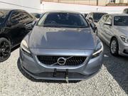 Volvo V40 2016 Teal for sale