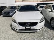 Volvo V40 2017 Off white for sale