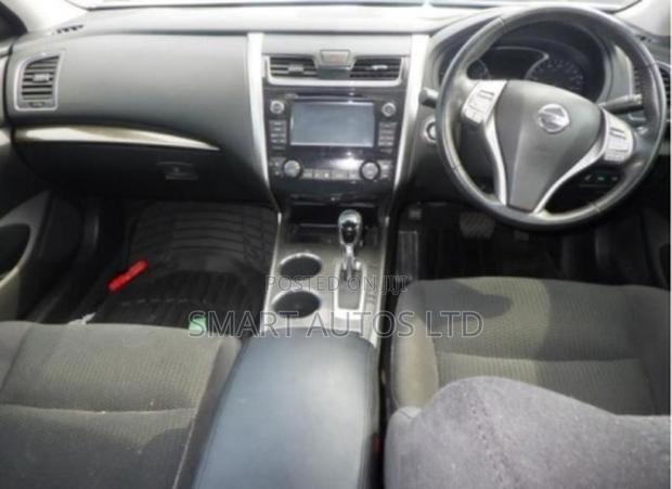 Nissan Teana 2017 White