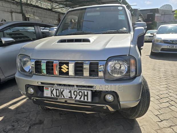 Suzuki Jimny 2017 Silver