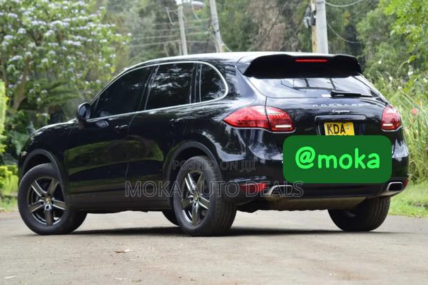 Porsche Cayenne 2013 Black