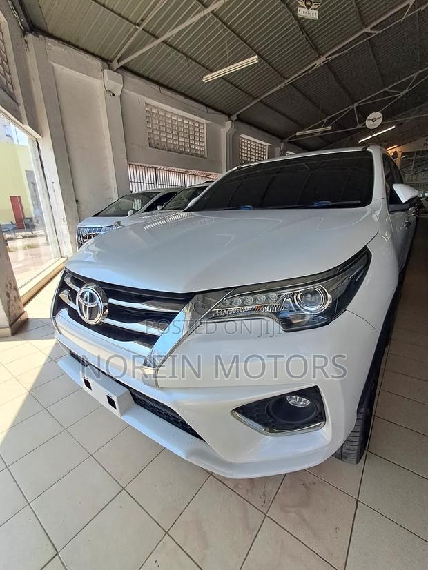 Toyota Fortuner 2017 Beige