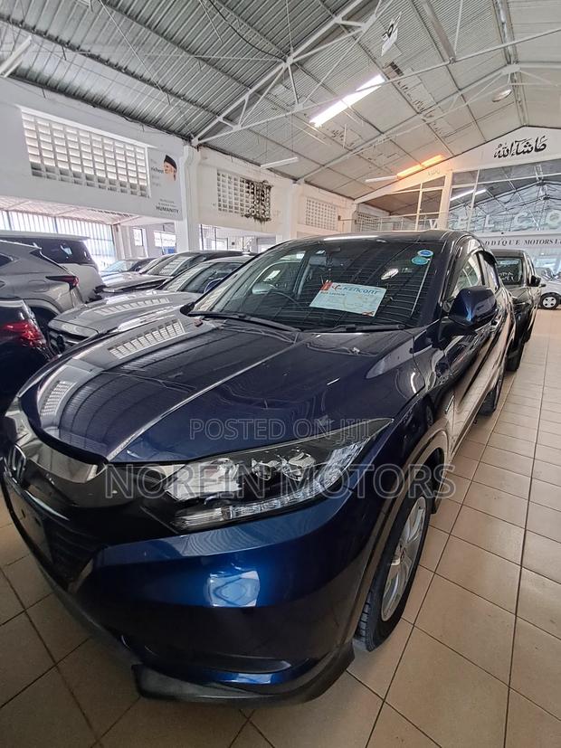Honda Vezel 2017 Blue