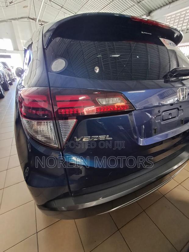 Honda Vezel 2017 Blue