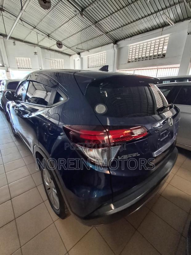 Honda Vezel 2017 Blue