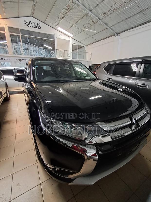 Mitsubishi Outlander 2018 Matt Black