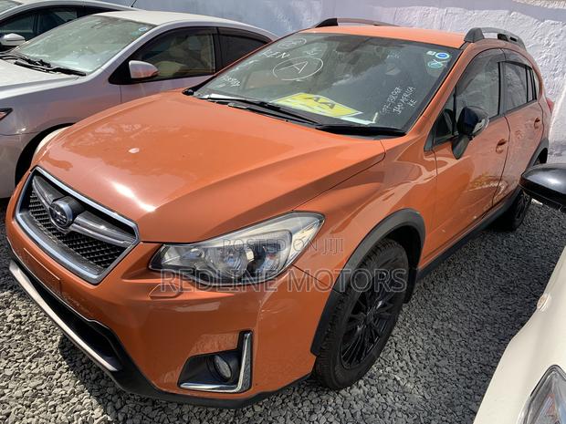 Subaru XV 2017 Orange