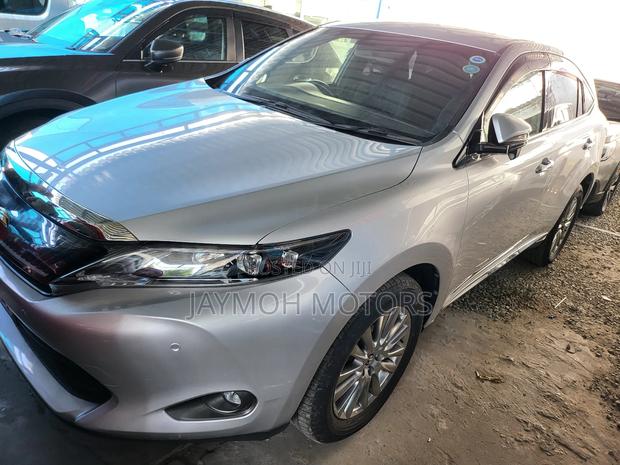 Toyota Harrier 2017 Silver