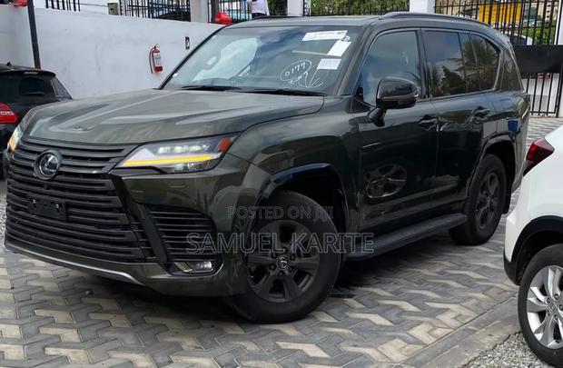 New Lexus LX 2024 Green