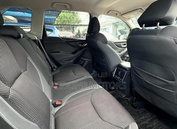 Subaru Forester 2.5i Limited AWD 2018 Green