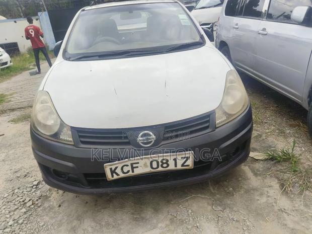 Nissan Wingroad 2012 White