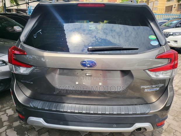 Subaru Forester 2019 Beige