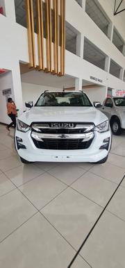 New Isuzu D-MAX 2024 White for sale
