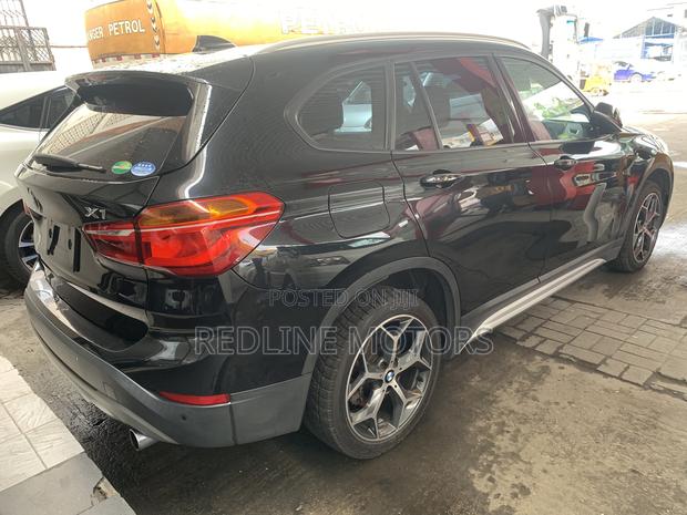 BMW X1 xDrive28i AWD 2017 Black