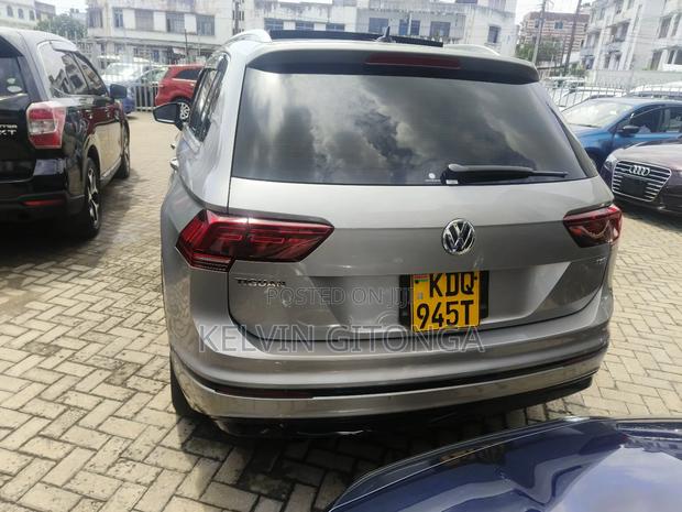 Volkswagen Tiguan 2017 Gray